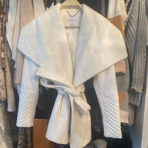 New without tags BCBG coat!